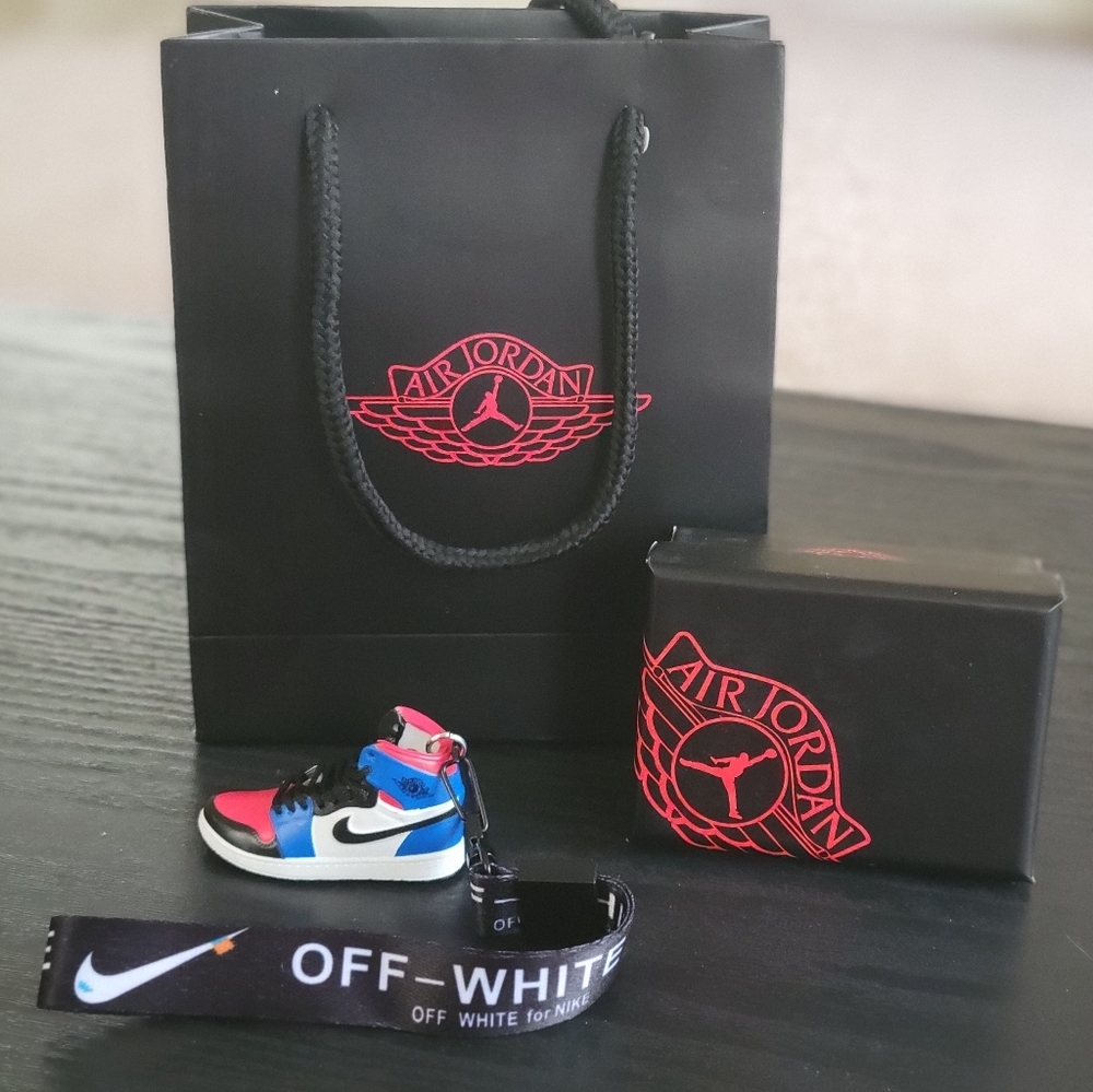 Nike Jordan shoe Off-white lanyard keychain